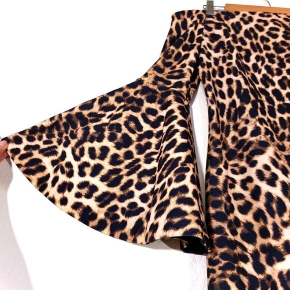 VINCE CAMUTO Trumped Sleeve Off Shoulder Mini Bodycon Dress Brown Cheetah Medium - Picture 3 of 13